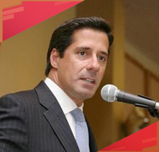 Alberto M. Carvalho